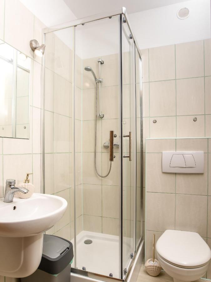 Amber Dom Goscinny Międzywodzie Exterior foto